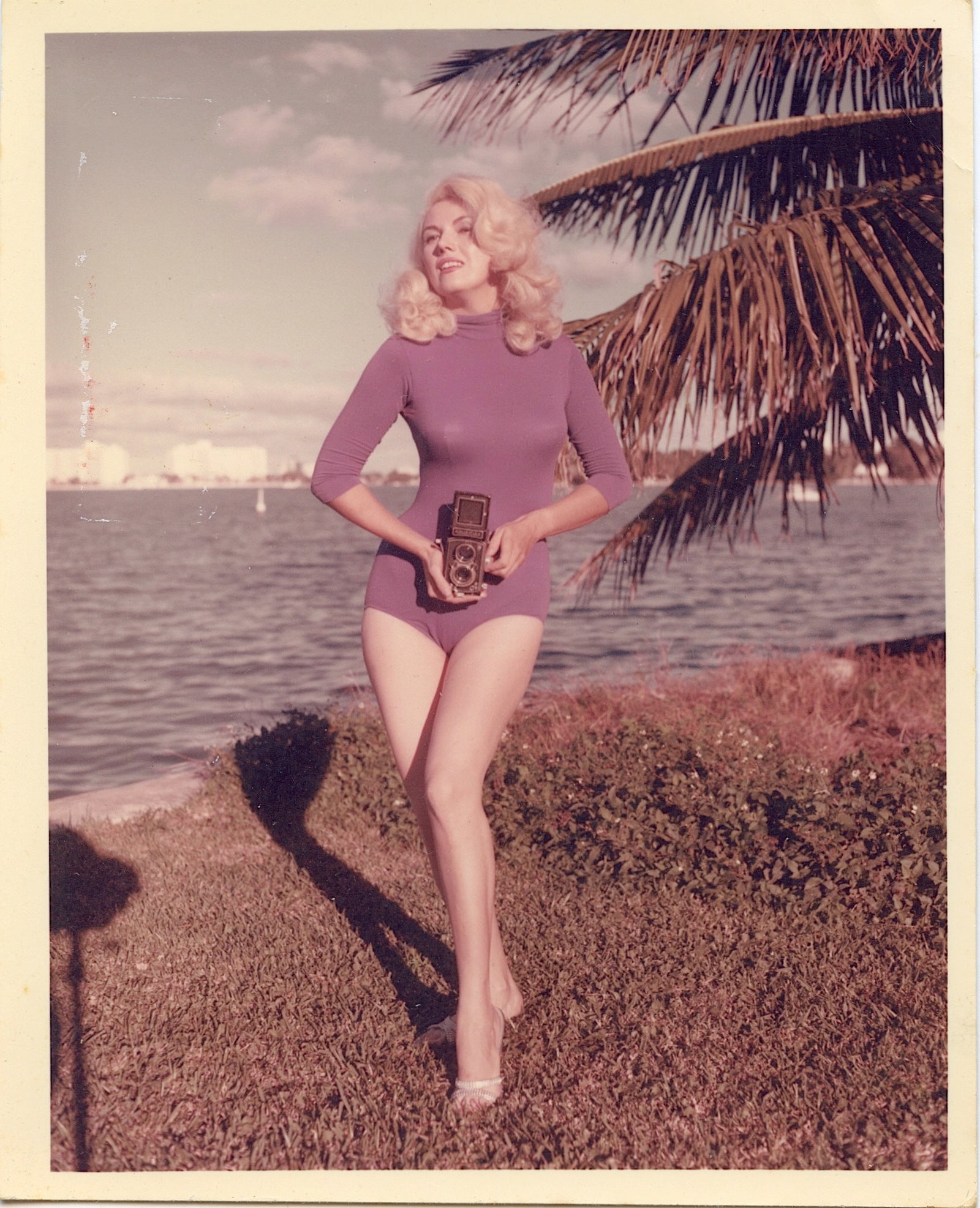 Rare Pin Up Photo From Estate of BUNNY YEAGER: This lot is coming from Bunny Yeager's estate/archives. Linnea Eleanor "Bunny" Yeager (March 13, 1929 - May 24, 2014) was an American photographer and pin-up model. She met Bettie Page in 1954, and to