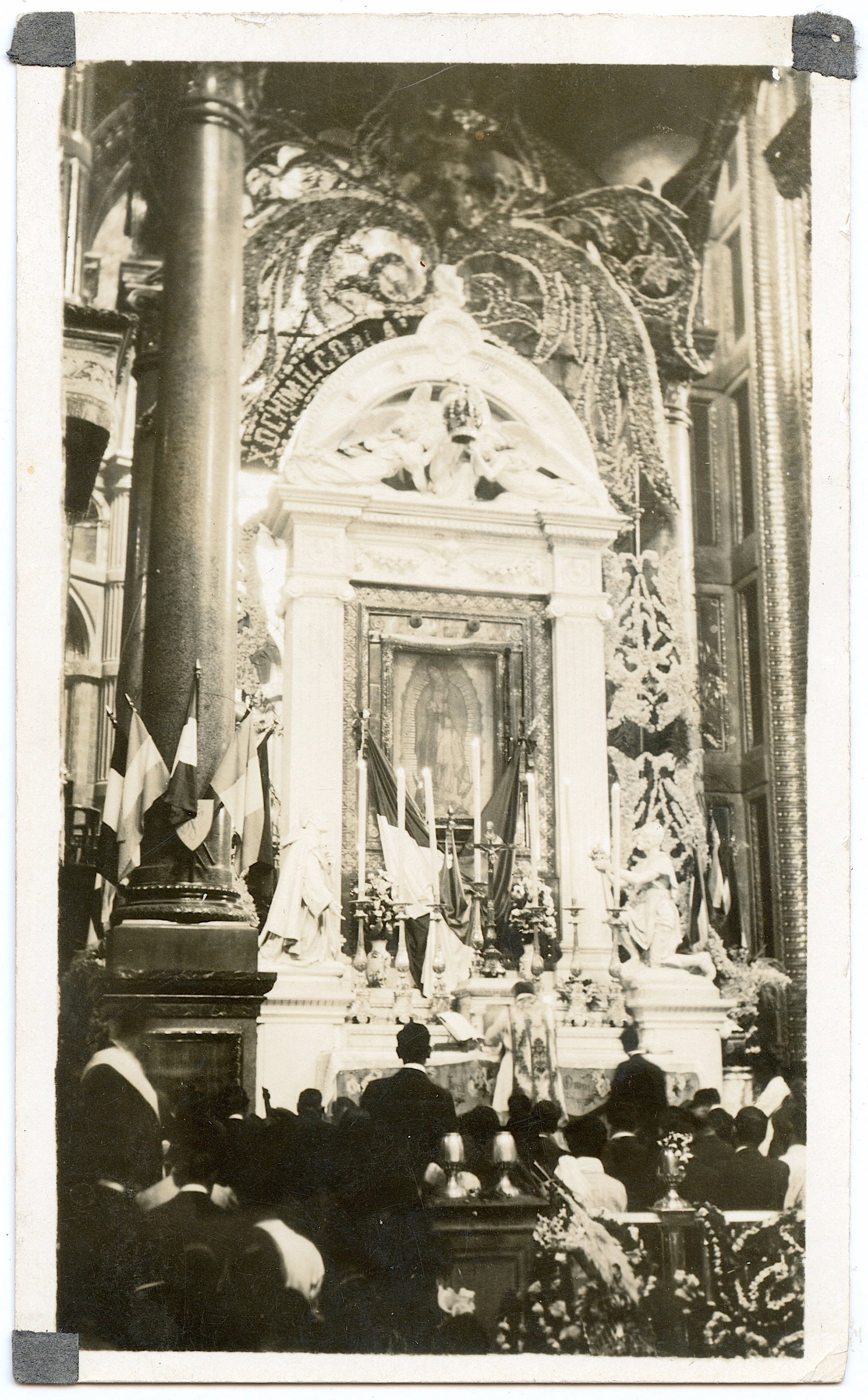 Original Photo Mexico by HUGO BREHME: The provenance of this photo is from a deceased collector in Miami, FL. The dimensions are Approx. 5.75" x 3.5".> This lot is located in Boca Raton, Fl and its shipment will be made directly by Arteli