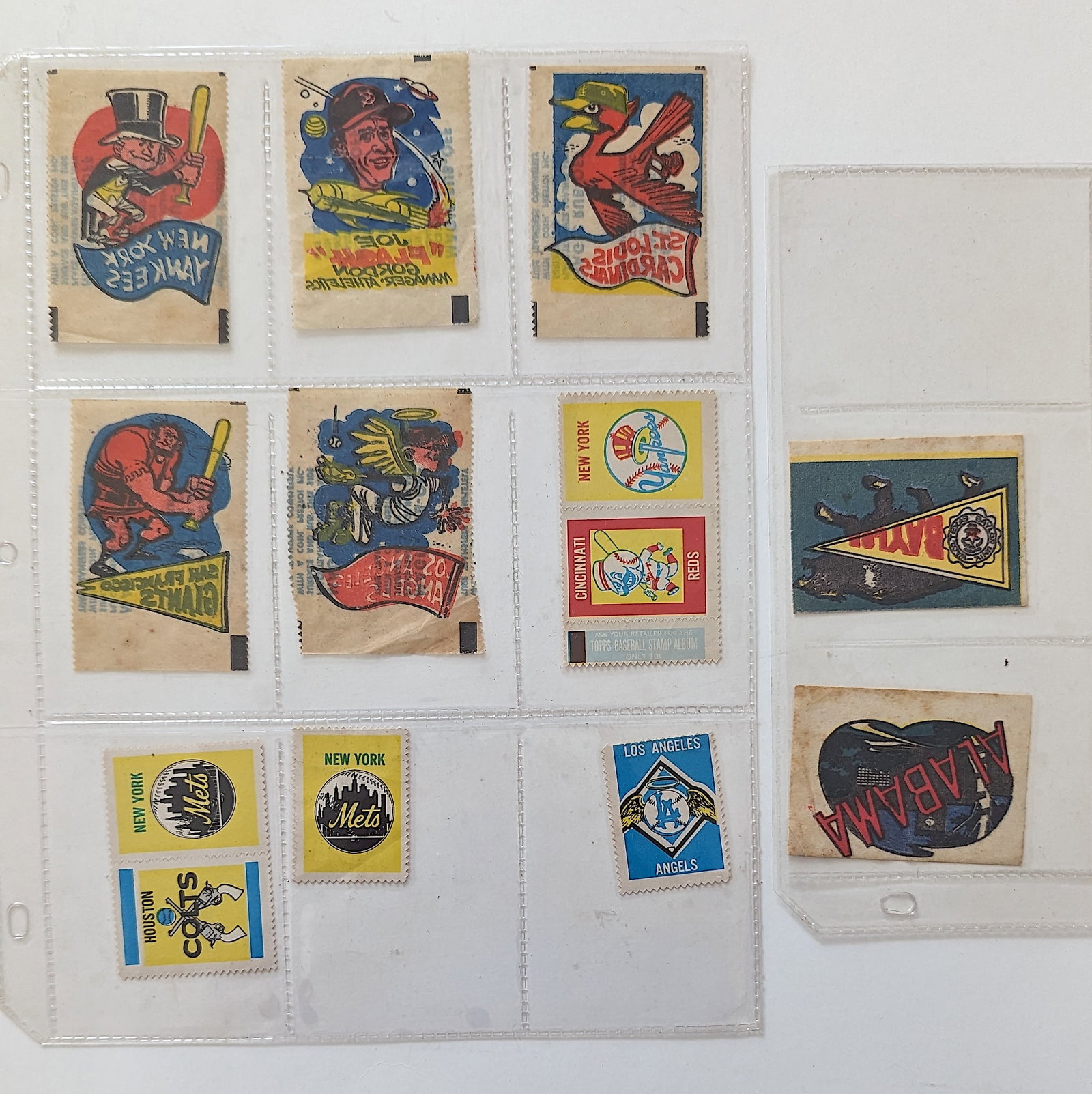 Set with Vintage Sports Ephemera Magic Rub-Off: The provenance of this lot is from the estate of a deceased collector in South Florida. This lot is located in Boca Raton, Fl and its shipment will be made directly by Artelisted. Shipping insurance i