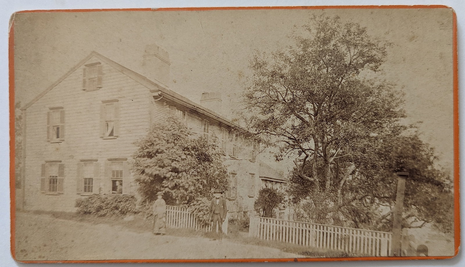 Antique Photo Mrs. Ralph Waldo Emerson Rare!: The provenance is from a collector in RI. The dimensions are Approx. 4" x 7". This lot is located in Boca Raton, Fl and its shipment will be made directly by Artelisted. Shipping insurance is the resp