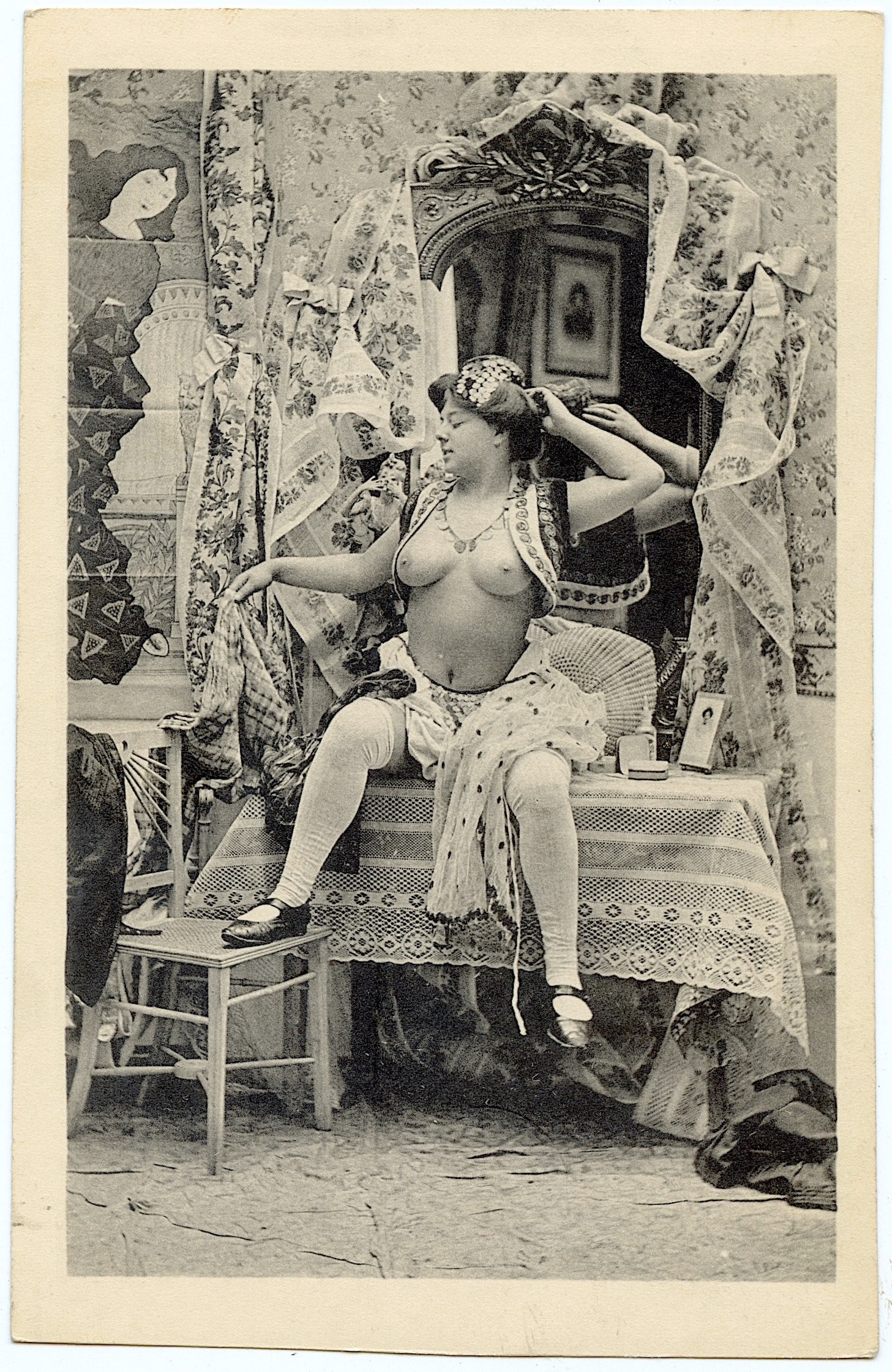 Vintage Original Postcard French Nude Female: The dimensions of an antique postcard are Approx. 5.5"x 3.5" (small variances can occur).