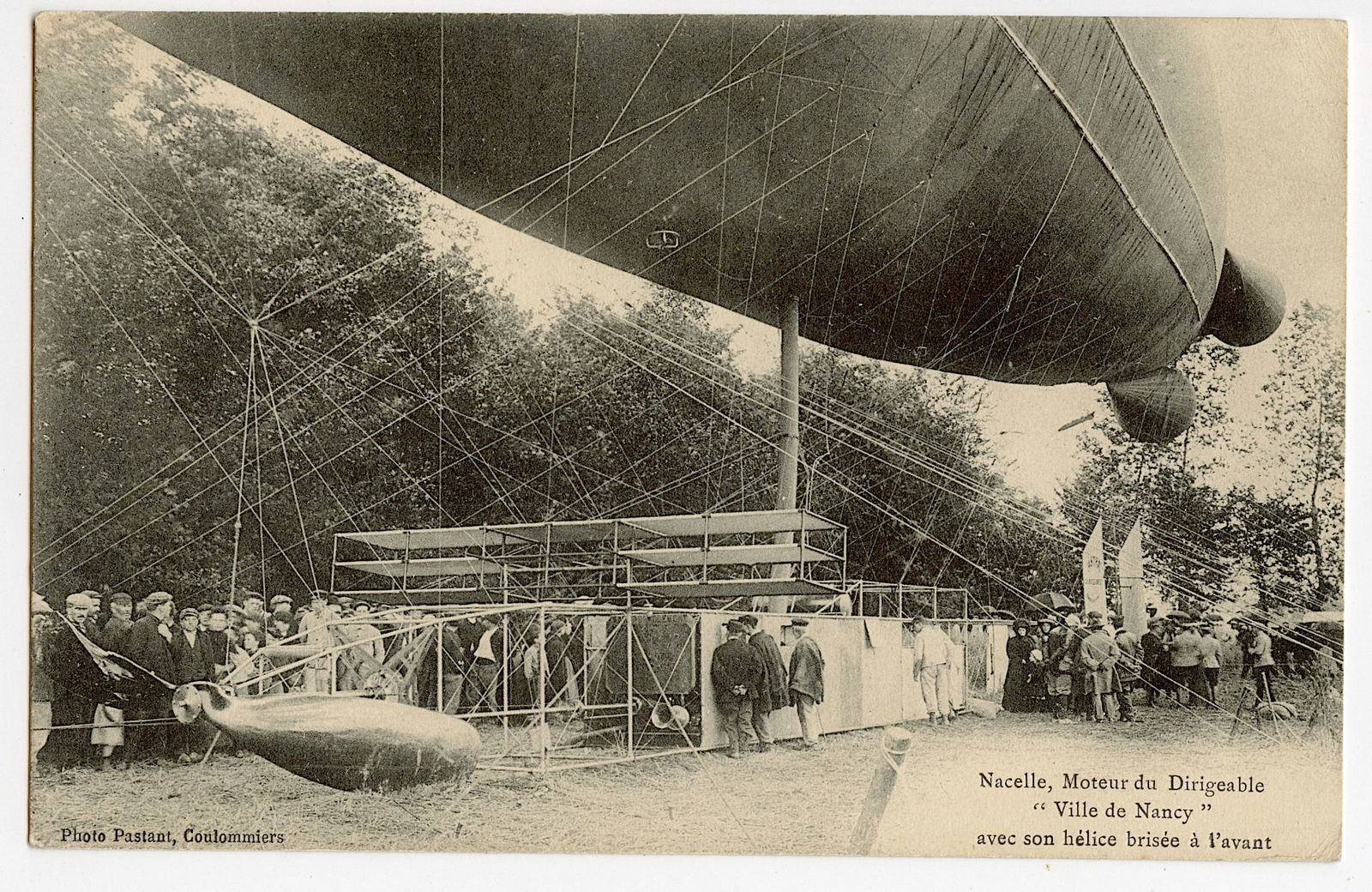 Antique Rare Postcard Dirigeable Zeppelin Aviation (1 of 2)