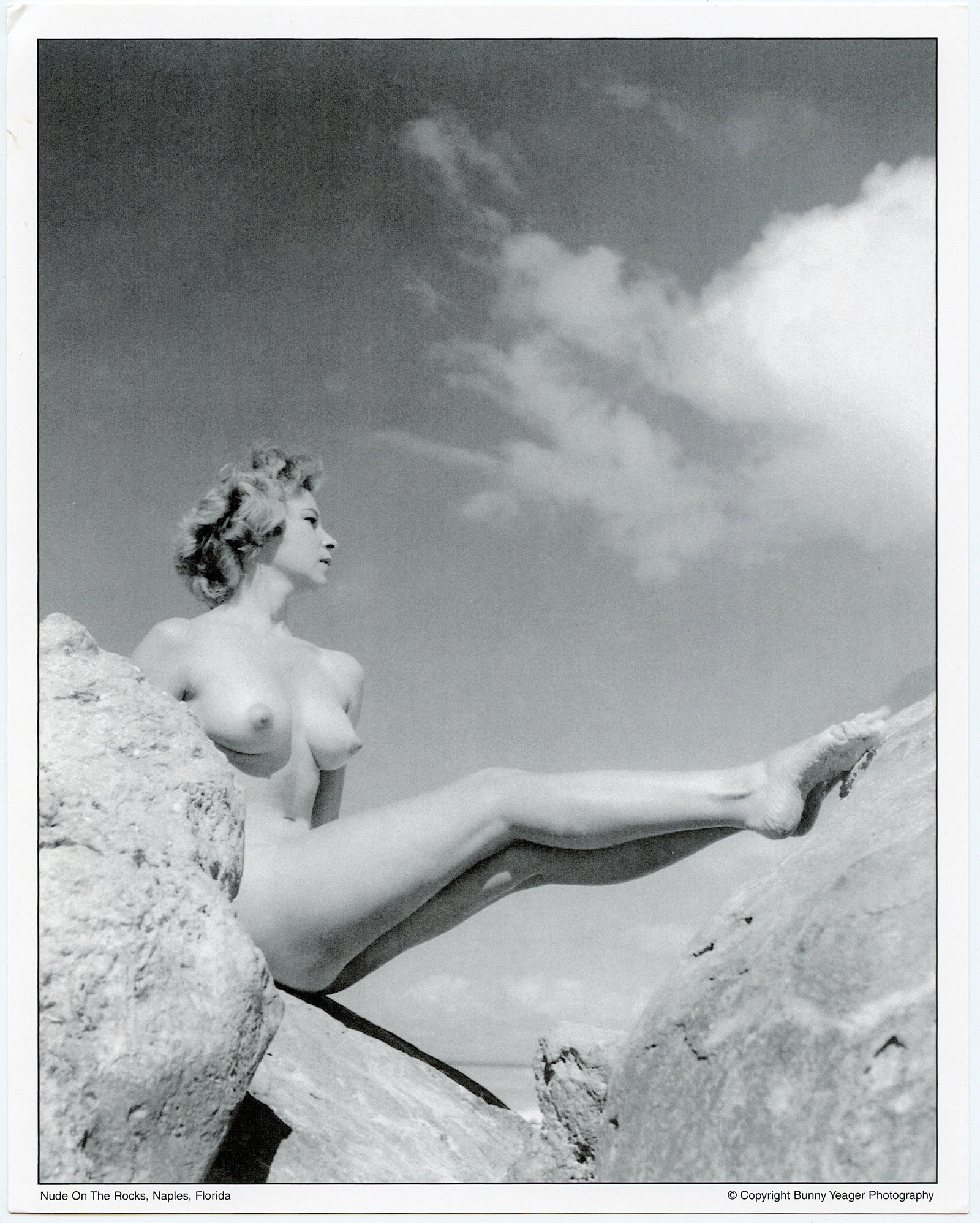 BUNNY YEAGER Original Pin Up Lithograph: This lot is coming from Bunny Yeager's estate/archives. Linnea Eleanor "Bunny" Yeager (March 13, 1929 - May 24, 2014) was an American photographer and pin-up model. She met Bettie Page in 1954, and to