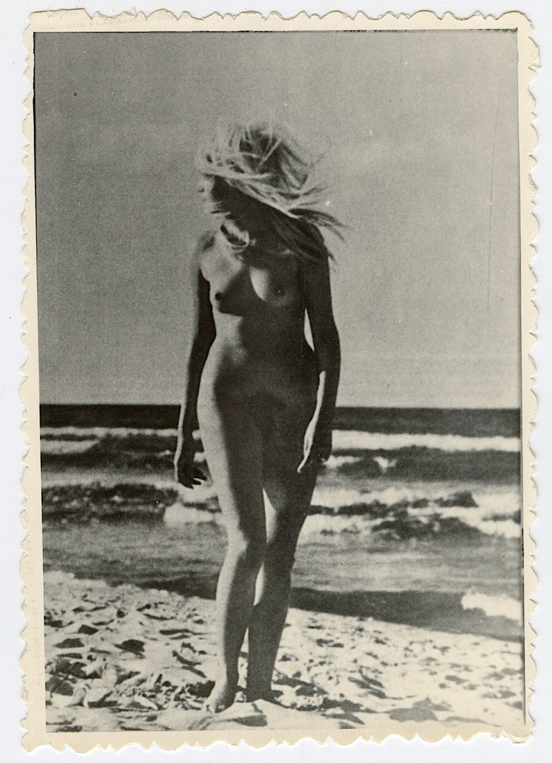 Original Vintage Photo Nude Pin Up Female: This item is coming from the estate of a collector in RI.We have attached quality images to show its actual condition. The dimensions are Approx. 4.5" x 3.25". This lot is located in Boca Raton, Fl an