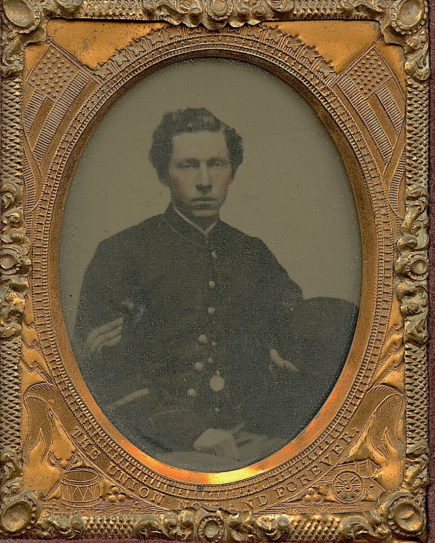 Antique Original Civil War Era Tintype Union Officer (1 of 4)