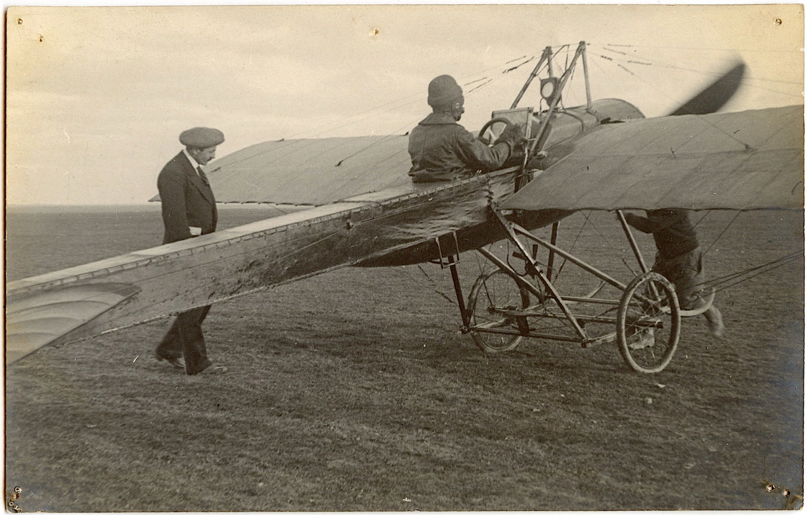 Antique Very Scarce Real Photo PC Pioneers Aviation: The dimensions of an antique postcard are Approx. 5.5"x 3.5" (small variances can occur).
