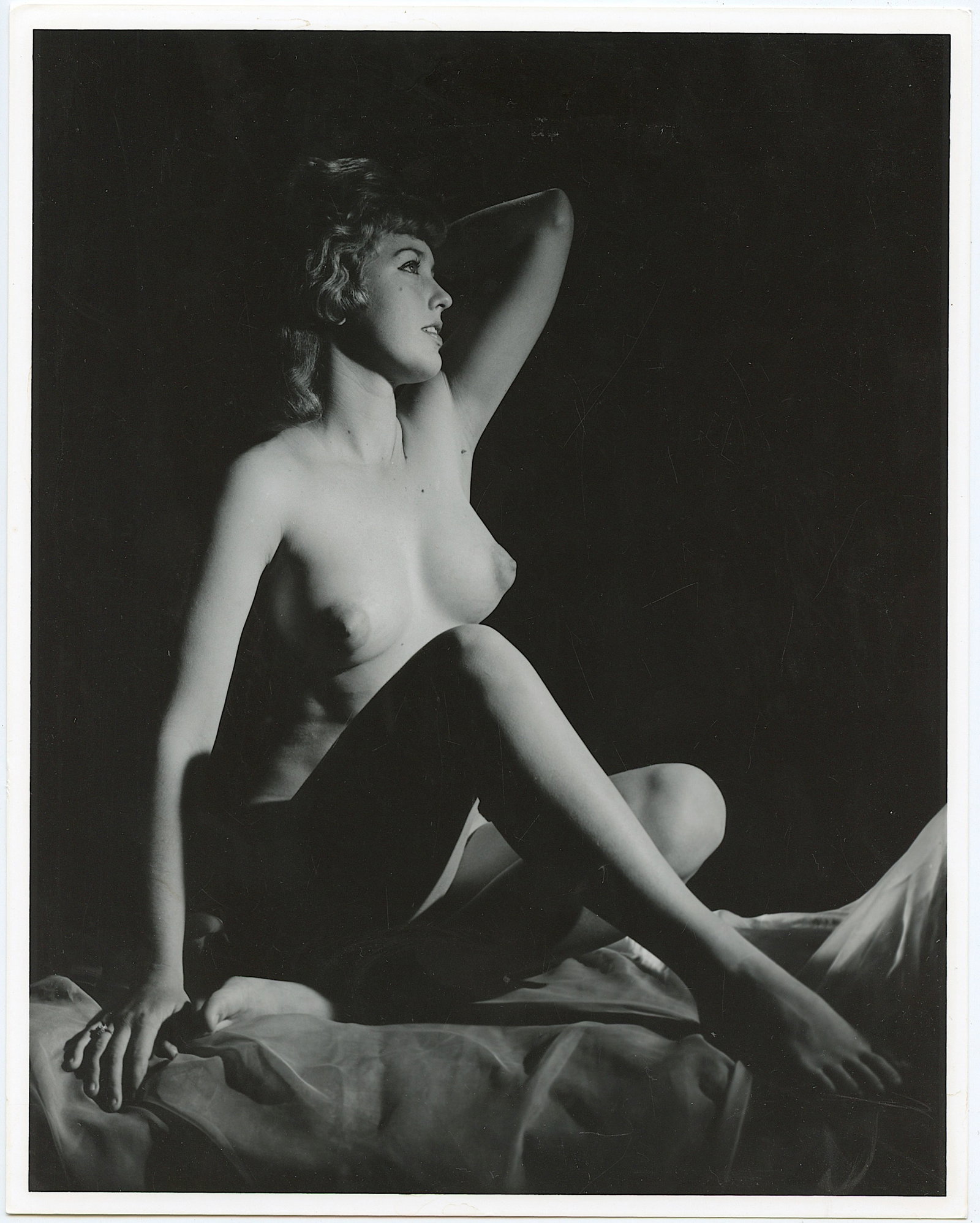 Estate of BUNNY YEAGER Original Pin Up Photograph: This lot is coming from Bunny Yeager's estate/archives. Linnea Eleanor "Bunny" Yeager (March 13, 1929 - May 24, 2014) was an American photographer and pin-up model. She met Bettie Page in 1954, and to