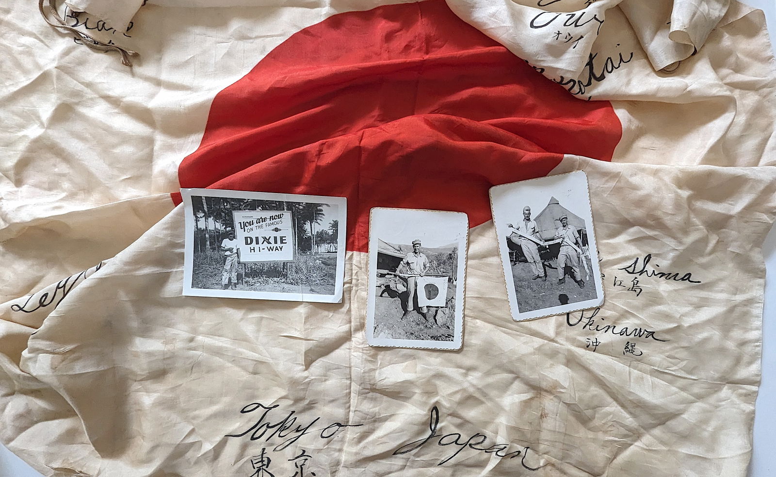 Japanese Military Flag Captured U.S. Marines WW2 (1 of 5)