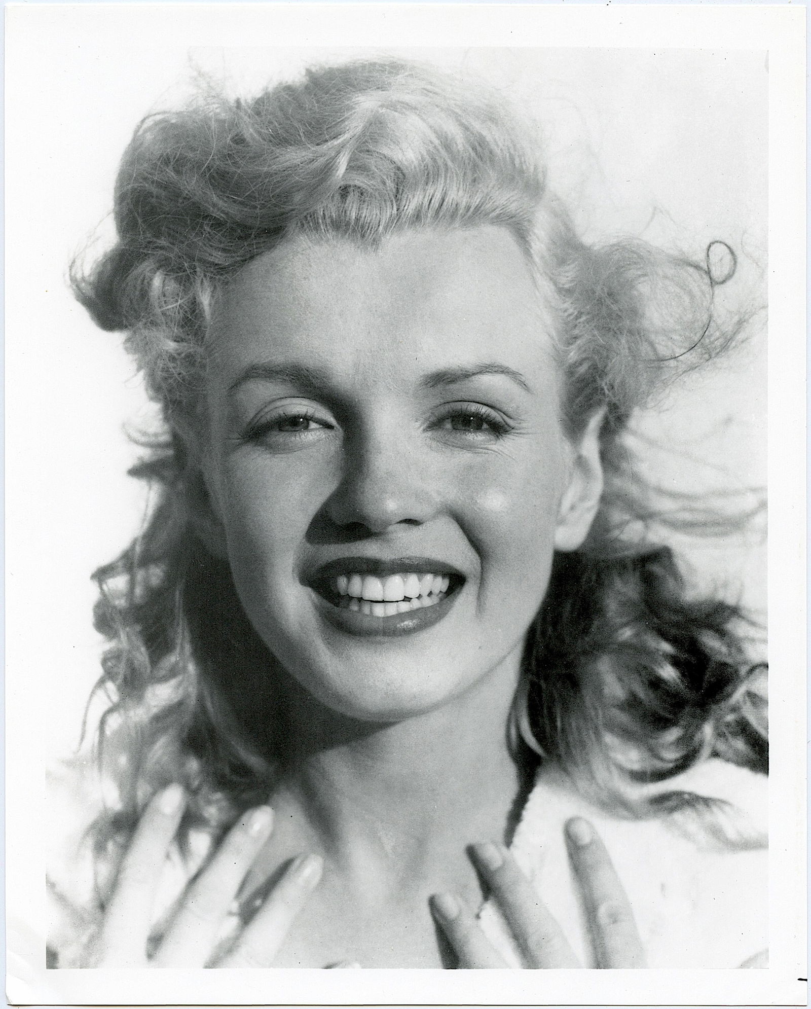 Original Still Or Reproduction Photo Of MARILYN MONROE: This lot is coming from the estate of a collector in RI. The dimensions are Approx. 10" x 8"..We have attached quality images to show its actual condition. This lot is located in Boca Raton, Fl and it