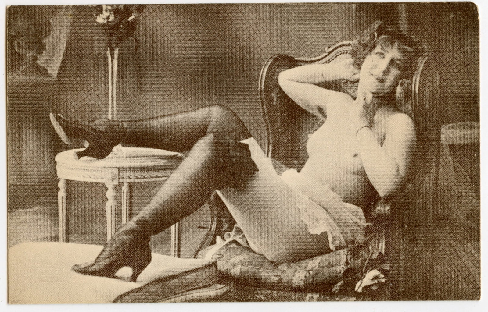 Vintage Original Gravure Postcard French Nude Female: The dimensions of an antique postcard are Approx. 5.5"x 3.5" (small variances can occur).
