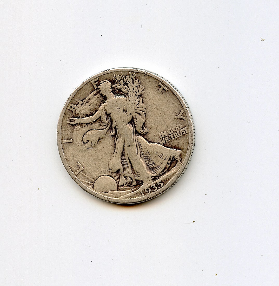 Scarce Silver Coin Collectors 1935 Walking Liberty Half Dollar (1 of 2)