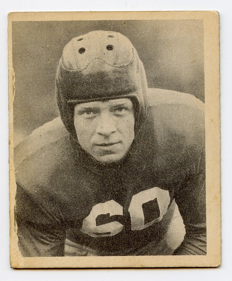 1948 BOWMAN #37 LEN YOUNCE: Original football card 1948. Provenance from a PBC Collector. We have included quality scans to show it's actual condition. This lot is located in Boca Raton, Fl and its shipment will be made directly