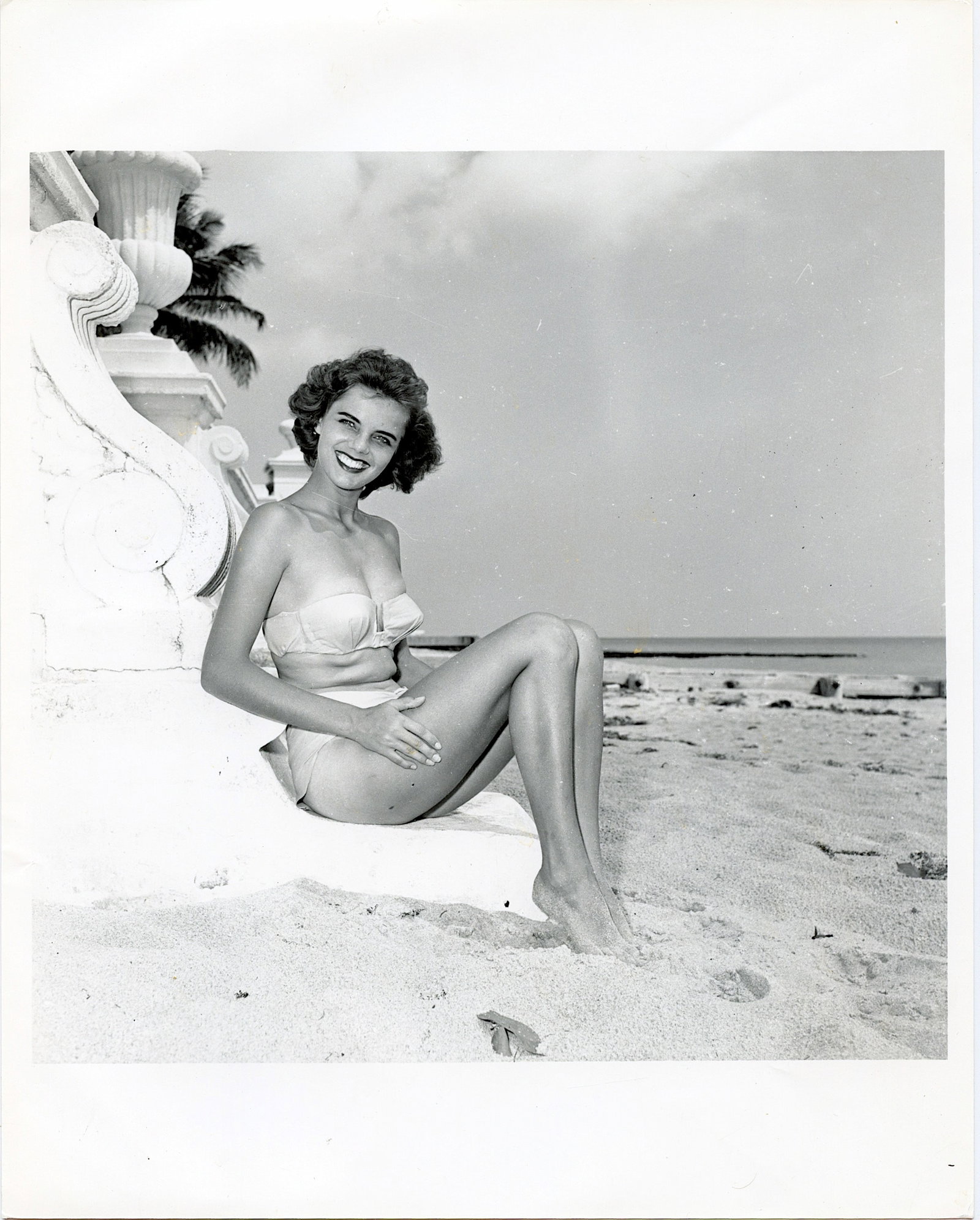 Vintage Photograph from Estate of Bunny Yeager Pin-UP: Provenance from a Collector in RI. Dimensions 10" x 8". We have included quality scans to show it's actual condition. This lot is located in Boca Raton, Fl and its shipment will be made directly by Ar