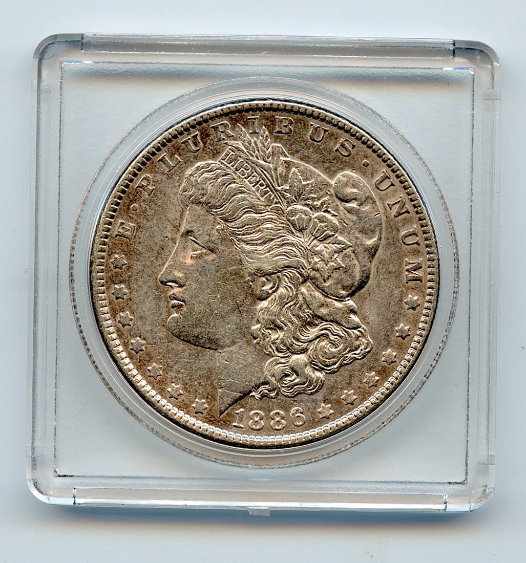 1886 US Silver Coin Collectors Morgan Dollar (1 of 2)