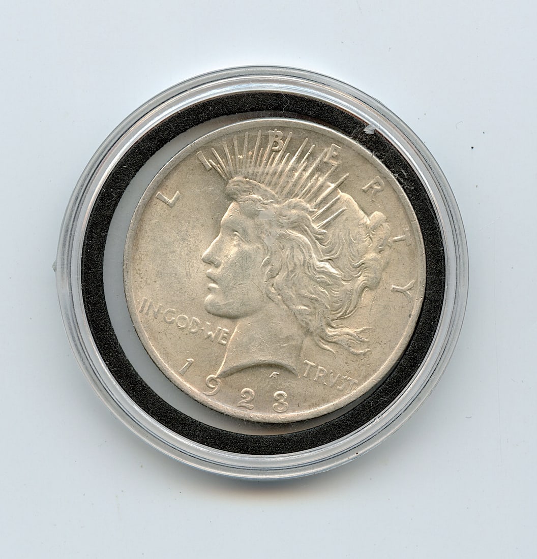 Collectors US Coin Silver Peace Dollar 1923 (1 of 2)