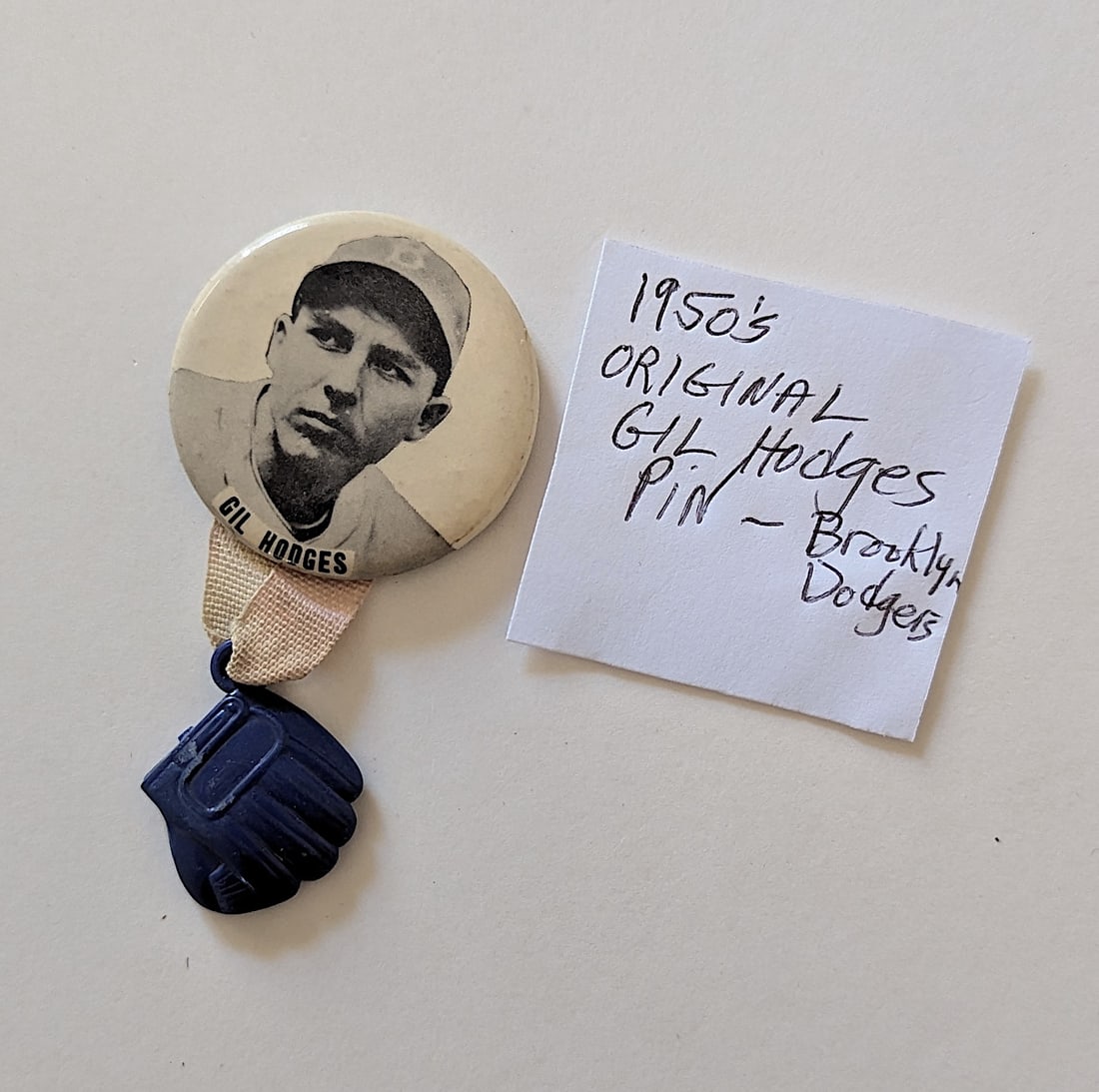 1950s Original Gil Hodges Pin Brooklyn Dodgers Baseball (1 of 2)