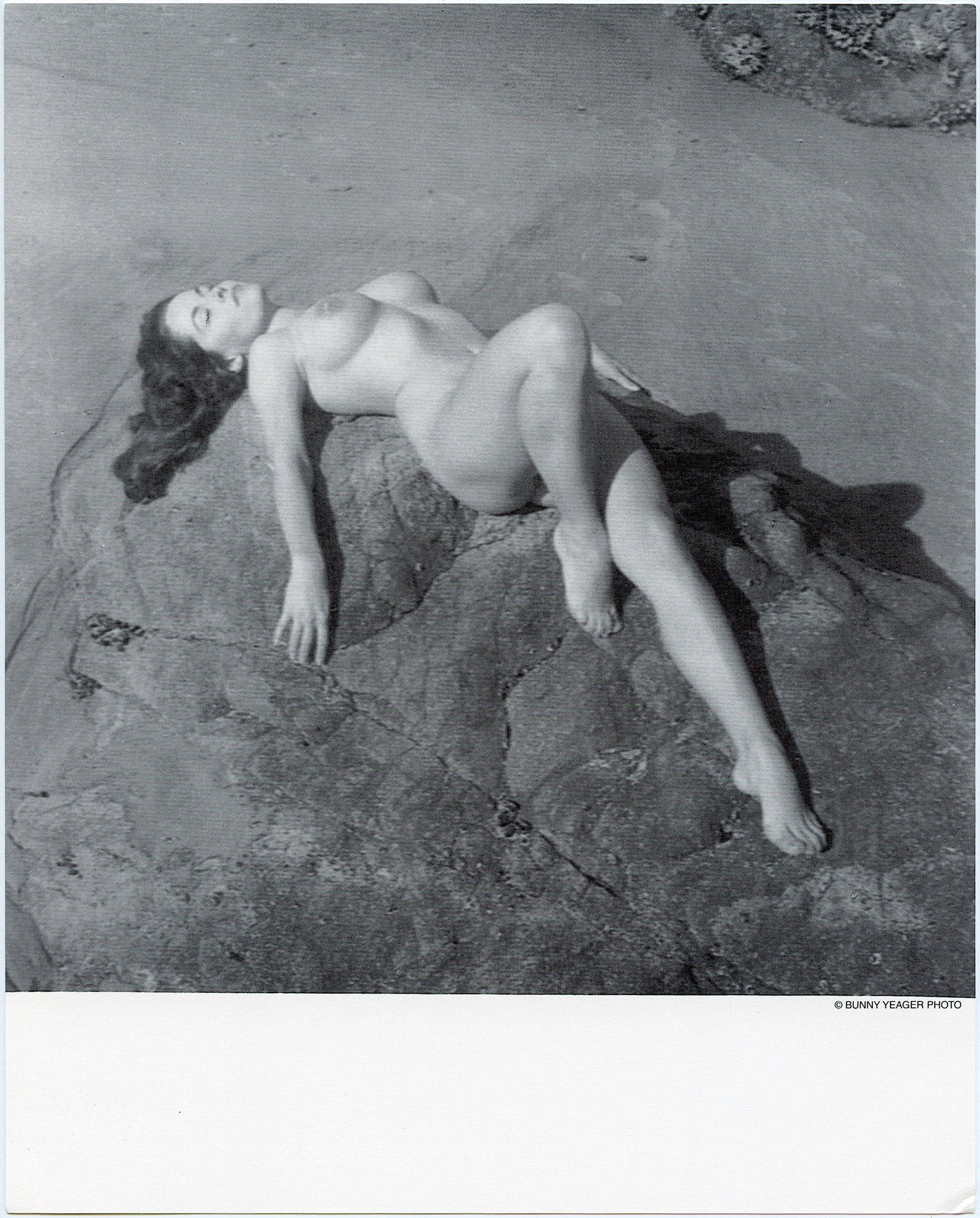 Original BUNNY YEAGER Pin-Up Litho DIANA WEBBER: This lot is coming from Bunny Yeager's estate/archives. Linnea Eleanor "Bunny" Yeager (March 13, 1929 - May 24, 2014) was an American photographer and pin-up model. She met Bettie Page in 1954, and to