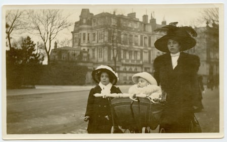 Antique Scarce Original Photo Lady and Girl Wicker Pram, 1912