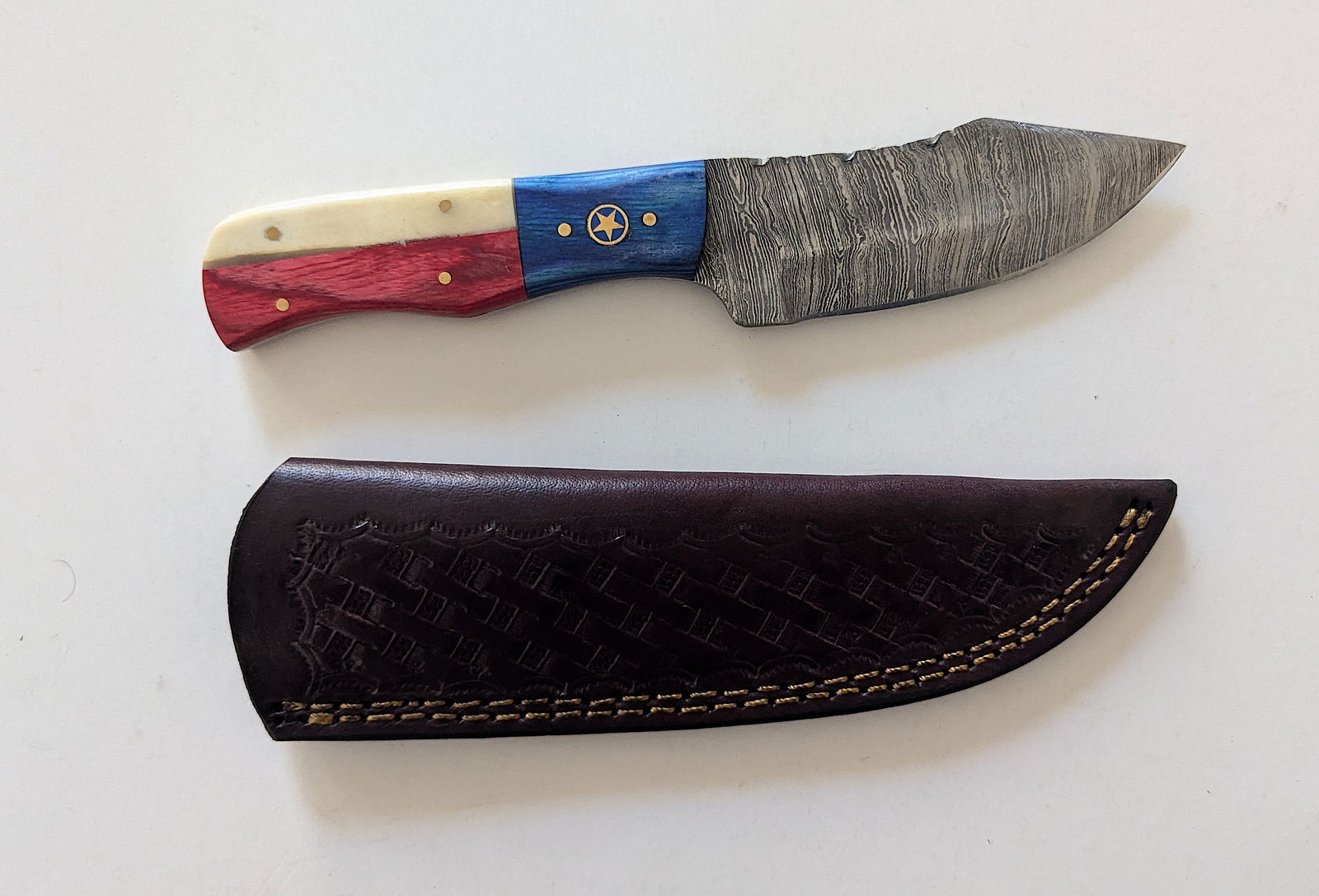 Handcrafted Heirloom  Damaskus Steel Knife 8" Long (1 of 2)