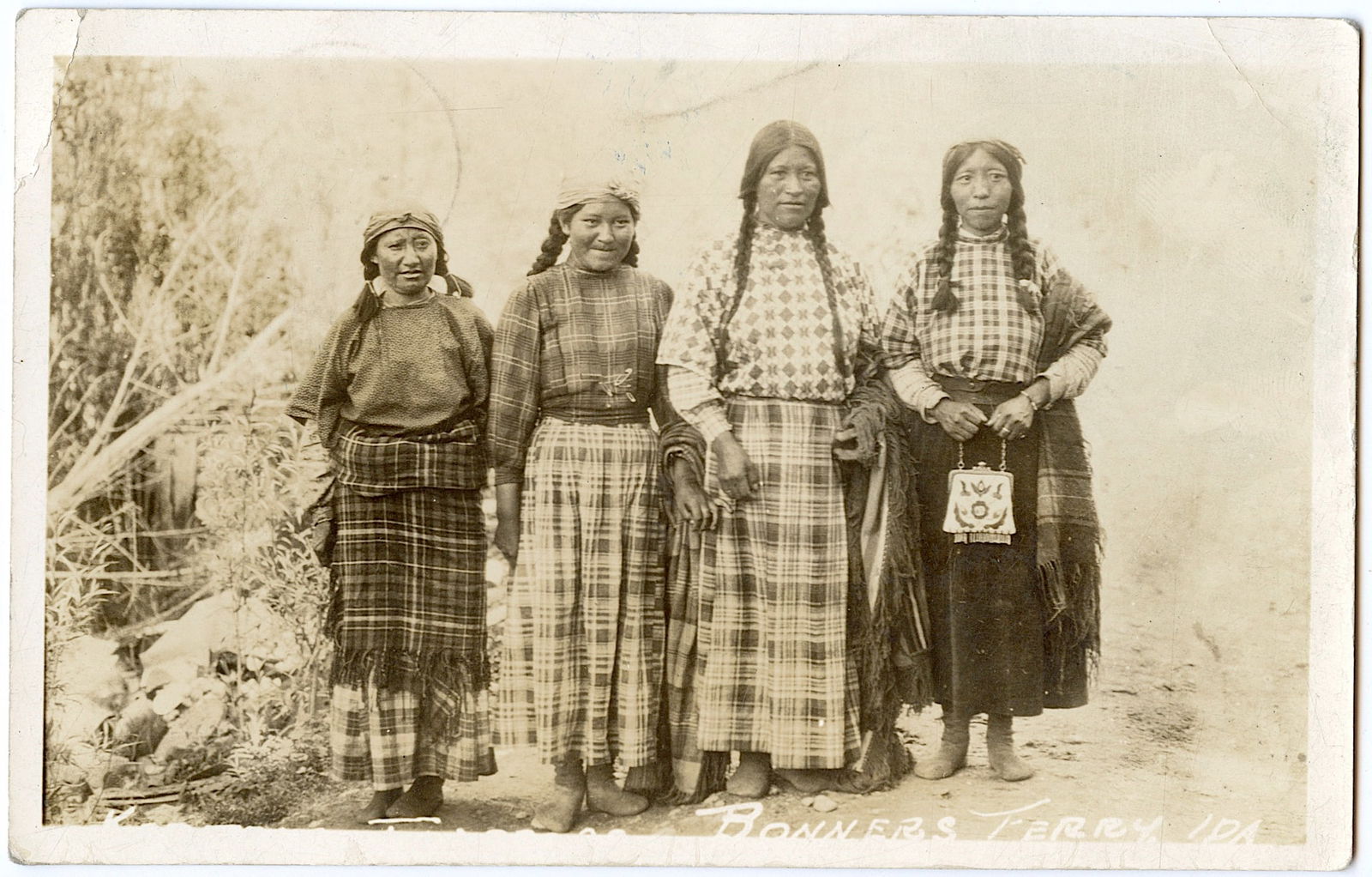 Vintage Real Photo Postcard Women Indian: The provenance of this lot is from a quality collector in LA, California. We have included a quality scan to show it's actual condition. The dimensions of a vintage postcard are Approx. 5.5" x 3.5" (s