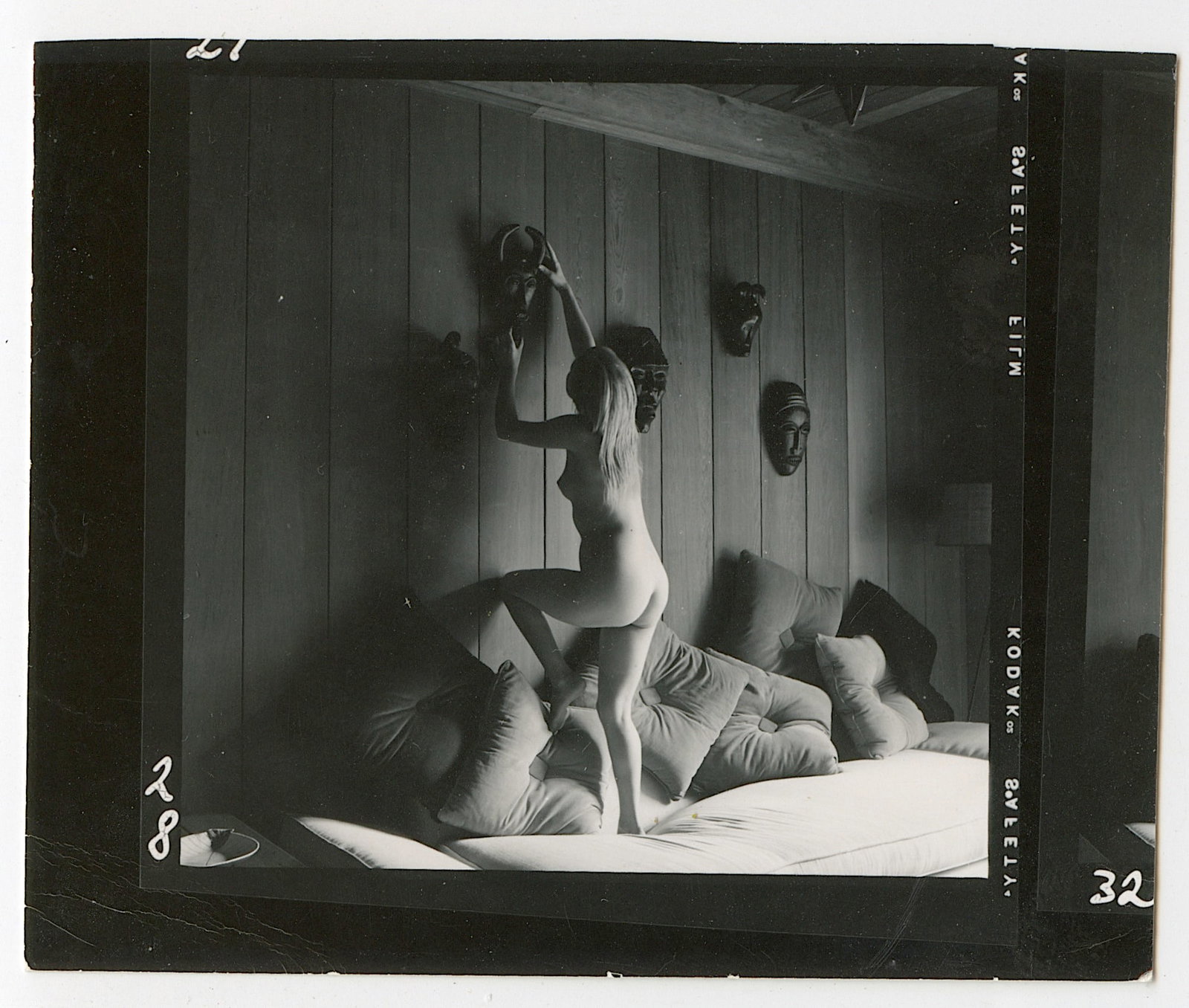 ANDRÉ DE DIENES Vintage Photo 1950s-1960s Nude Study: The provenance of this photo is from the archives of notable photographer André de Dienes. The dimensions are Approx. 2.75" x 2.75" (small variances can occur). This black and white gelatin photo was