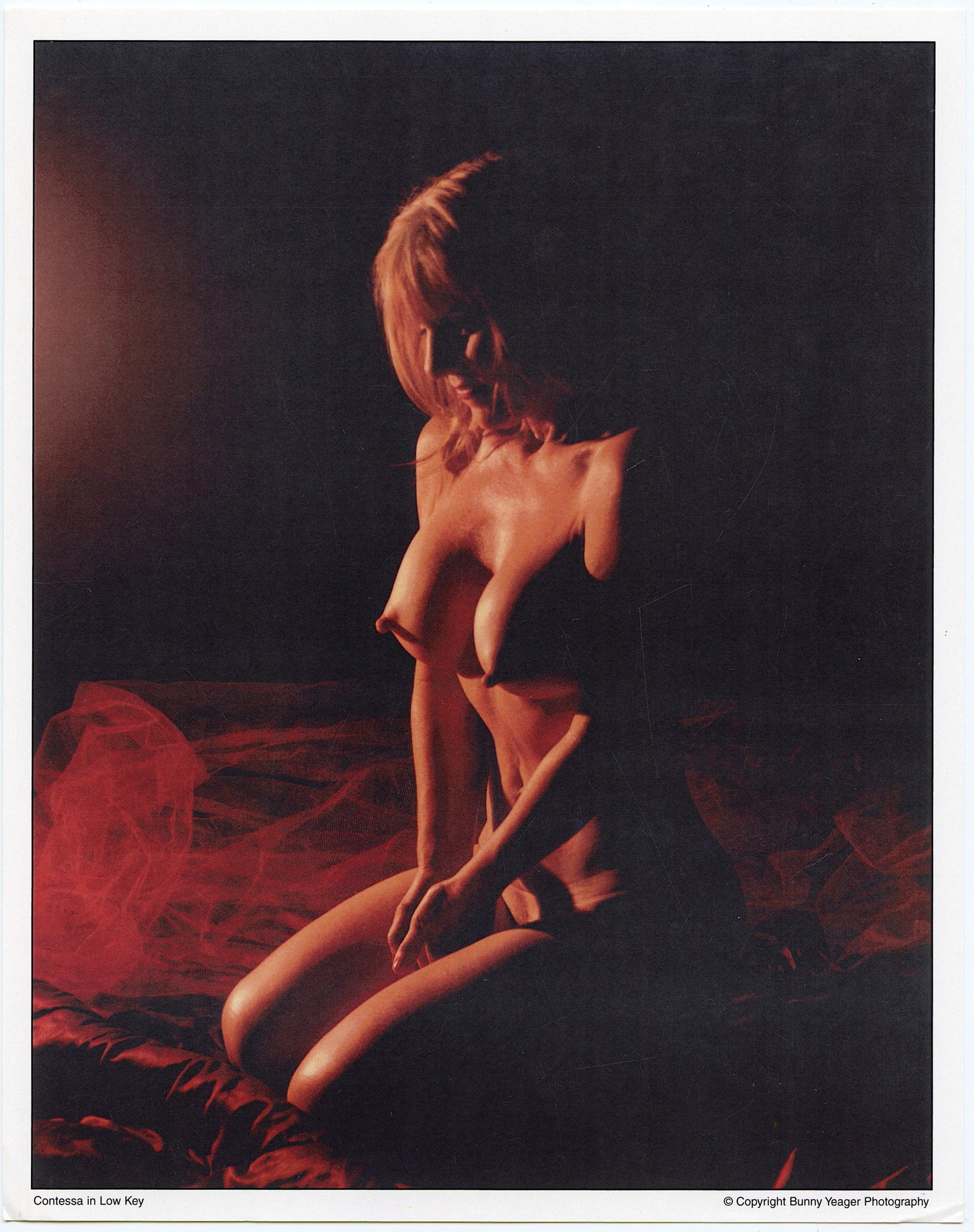 Vintage BUNNY YEAGER Lithograph American Pin Up CONTESSA: This lot is coming from Bunny Yeager's estate/archives. Linnea Eleanor "Bunny" Yeager (March 13, 1929 - May 24, 2014) was an American photographer and pin-up model. She met Bettie Page in 1954, and to