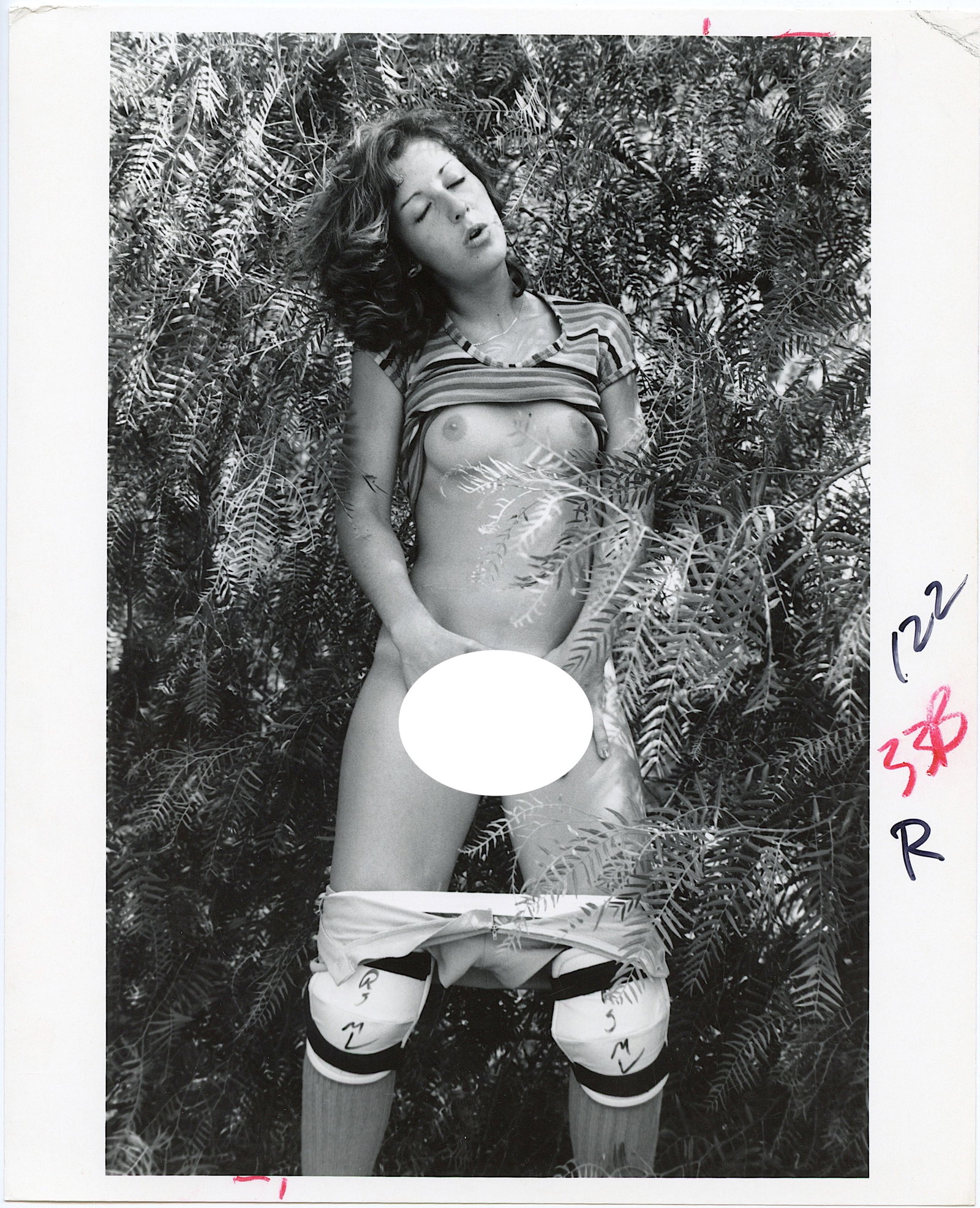 Vintage Photo American Pin Up Artistic Nude Female: This lot is coming from the estate of a collector in RI. We have included a quality scan to show it's actual condition. The dimensions are Approx. 10" x 8". This lot is located in Boca Raton, Fl and i