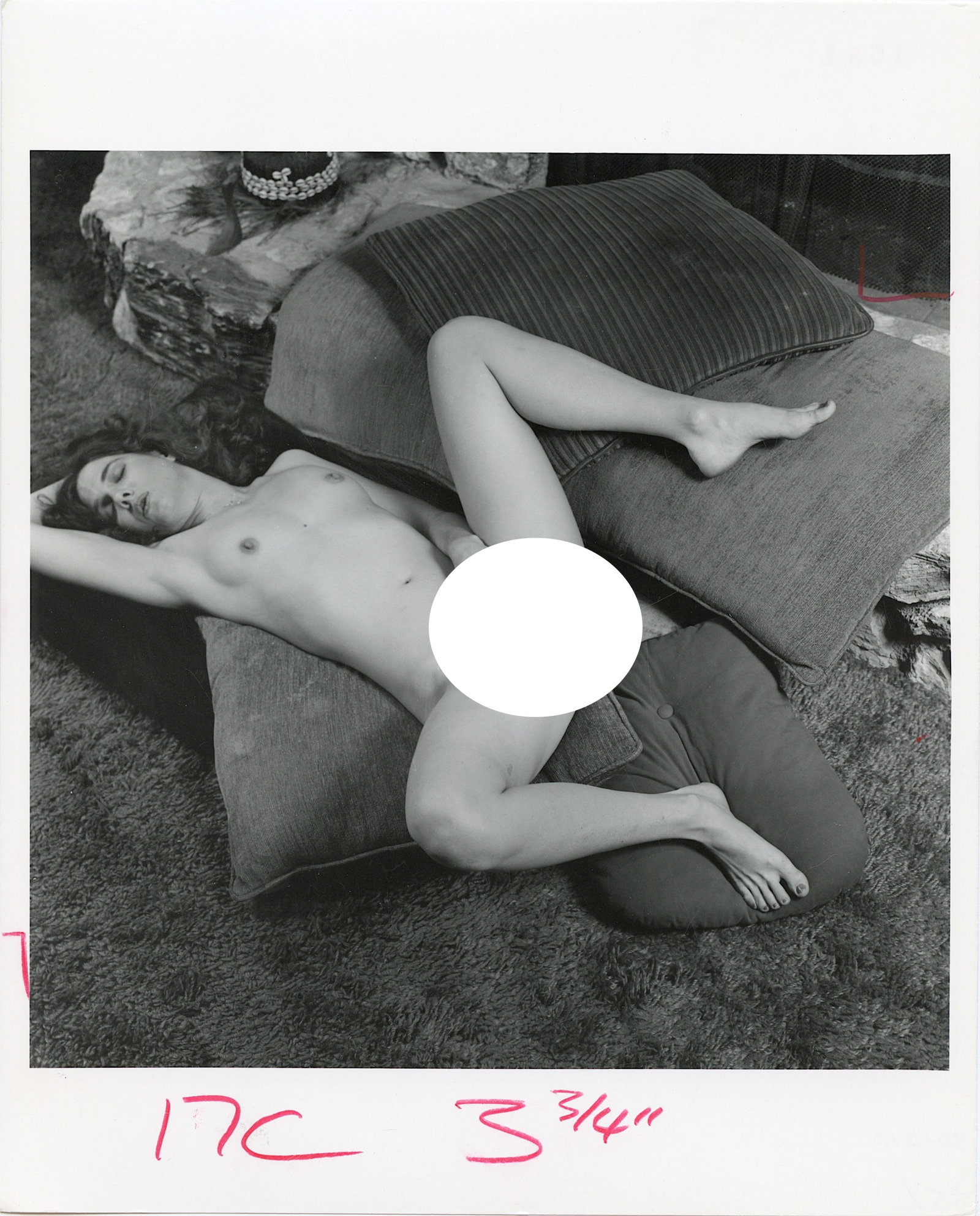 Vintage Photo American Pin Up Artistic Nude Female: This lot is coming from the estate of a collector in RI. We have included a quality scan to show it's actual condition. The dimensions are Approx. 10" x 8". This lot is located in Boca Raton, Fl and i