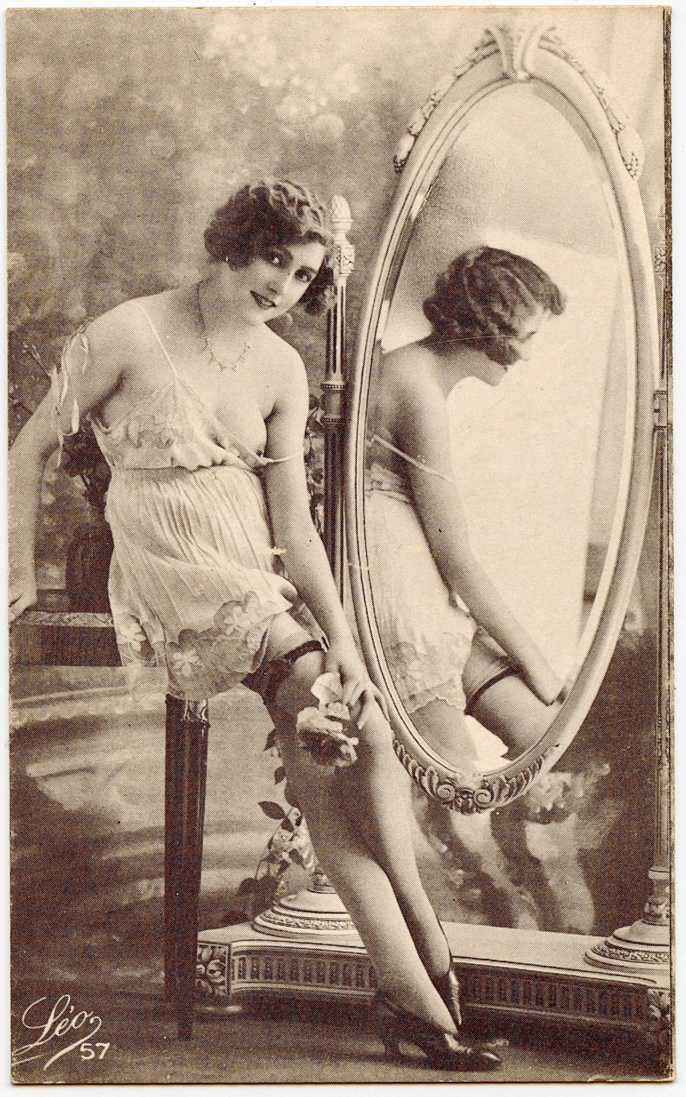 Early 20th C. Burlesque French Card Gravure Pin Up Female (1 of 1)