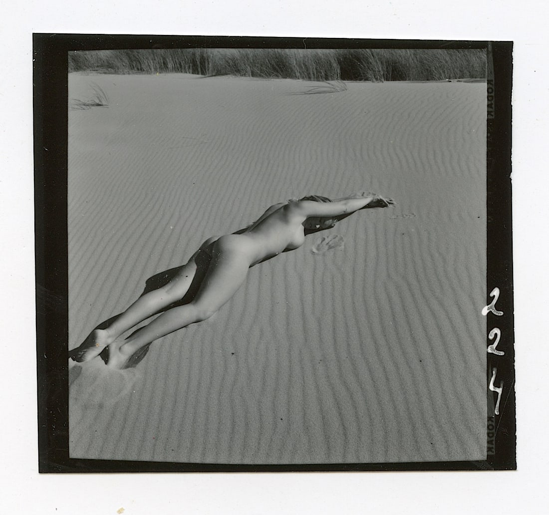 ANDRÉ DE DIENES Vintage Photo 1950s-1960s Nude Study: The provenance of this photo is from the archives of notable photographer André de Dienes. The dimensions are Approx. 2.75" x 2.75" (small variances can occur). This black and white gelatin photo was