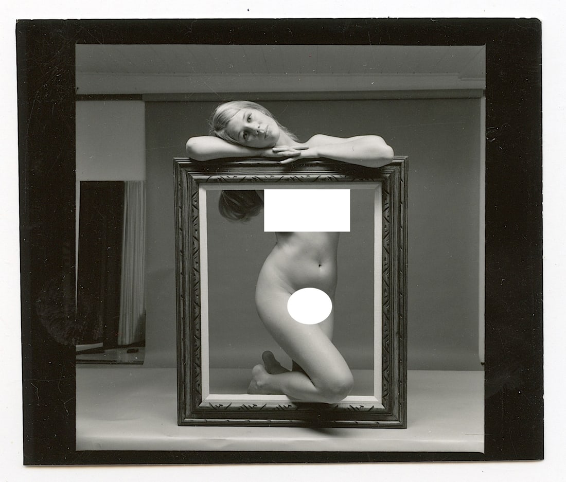 ANDRÉ DE DIENES Vintage Photo 1950s-1960s Nude Study: The provenance of this photo is from the archives of notable photographer André de Dienes. The dimensions are Approx. 2.75" x 2.75" (small variances can occur). This black and white gelatin photo was