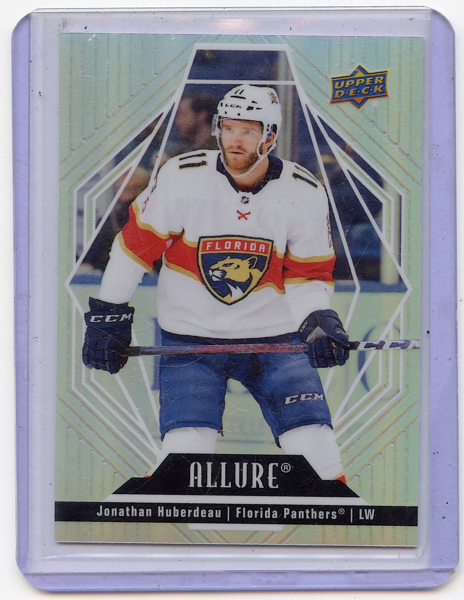 Sam Bennett 2023-24 Mvp Upper Deck Mvp Ice Battles #63: This lot is coming from the estate of a collector in PBC. We have included a quality scan to show it's actual condition. This lot is located in Boca Raton, Fl and its shipment will be made directly by