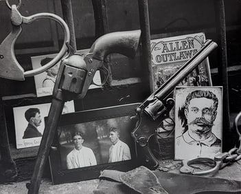 Original Photography by HERB FLATOW  N.Y.Serie Outlaws Gun Pistol