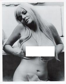 STAMPED!  BUNNY YEAGER Vintage Pin Up Litho  Model USCHI