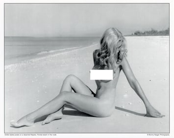 BUNNY YEAGER Vintage Pin Up Litho  Model DOTTIE SYKES