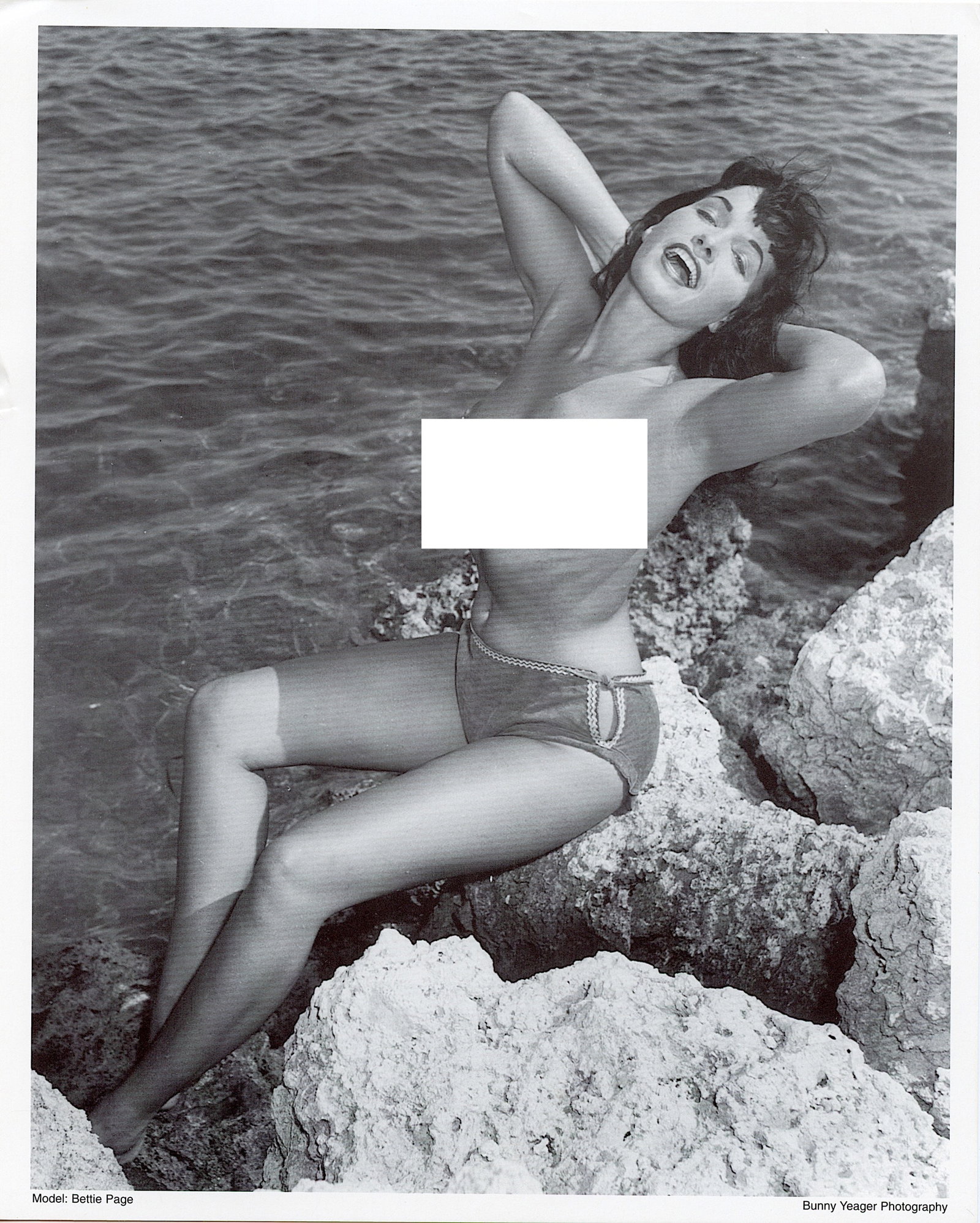 BUNNY YEAGER Vintage Pin Up Litho Model BETTIE PAGE: This lot is coming from Bunny Yeager's estate/archives. Linnea Eleanor "Bunny" Yeager (March 13, 1929 - May 24, 2014) was an American photographer and pin-up model. She met Bettie Page in 1954, and to