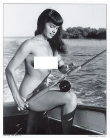 BUNNY YEAGER Vintage Pin Up Litho  Model BETTIE PAGE