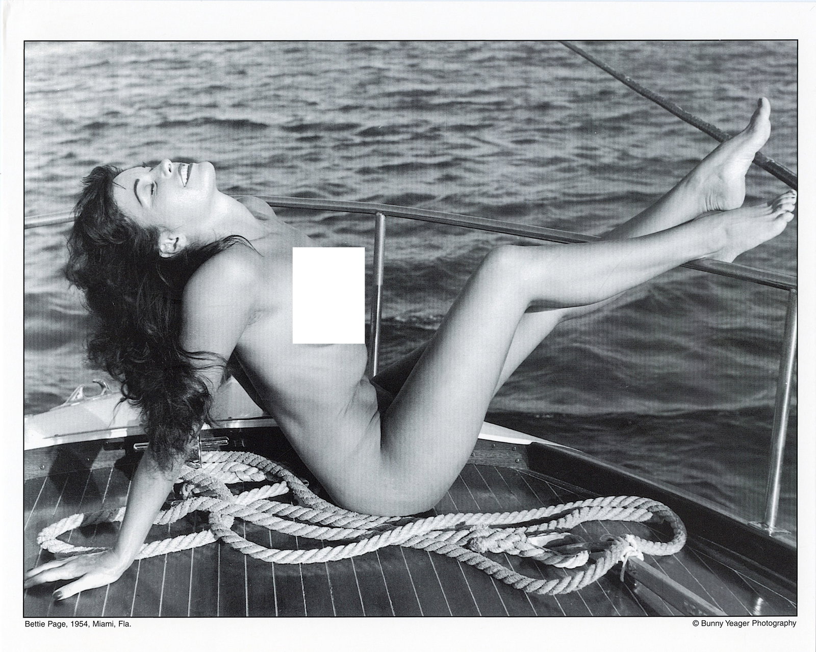 BUNNY YEAGER Vintage Pin Up Litho Model BETTIE PAGE: This lot is coming from Bunny Yeager's estate/archives. Linnea Eleanor "Bunny" Yeager (March 13, 1929 - May 24, 2014) was an American photographer and pin-up model. She met Bettie Page in 1954, and to