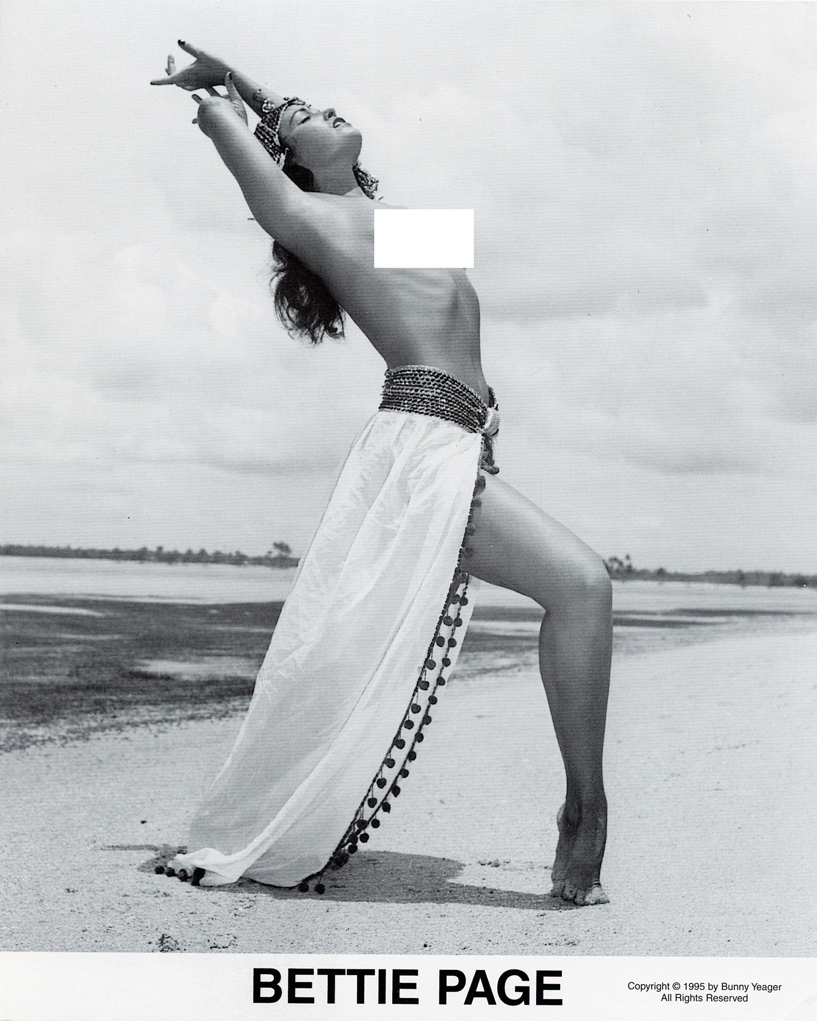 BUNNY YEAGER Vintage Pin Up Litho Model BETTIE PAGE: This lot is coming from Bunny Yeager's estate/archives. Linnea Eleanor "Bunny" Yeager (March 13, 1929 - May 24, 2014) was an American photographer and pin-up model. She met Bettie Page in 1954, and to