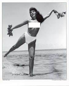 BUNNY YEAGER Vintage Pin Up Litho  Model BETTIE PAGE