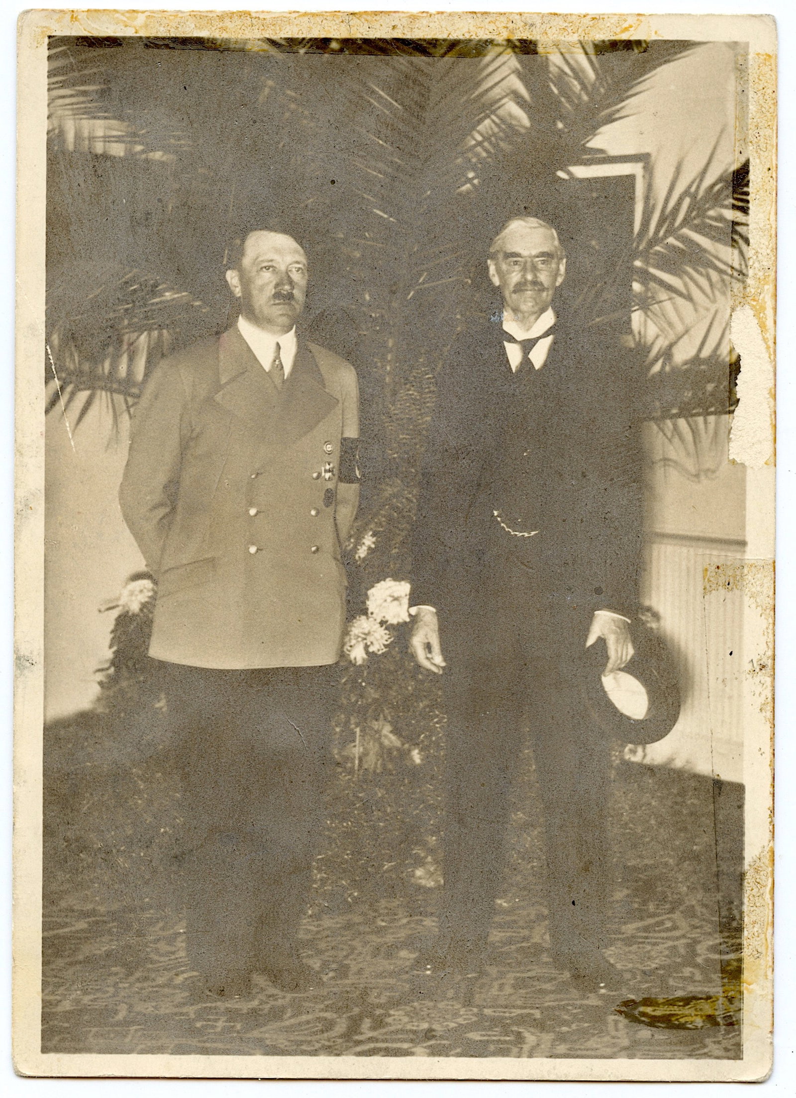 Vintage Original Military WW2 Photograph 6" x 4.25": The provenance of this lot is from a quality collector PBC. Please see all the included images to read all related information. We have included quality scans to show it's actual condition. This lot i