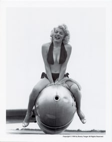 BUNNY YEAGER Vintage Pin Up Litho  Model MARIA STINGER