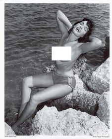 BUNNY YEAGER Vintage Pin Up Litho  Model BETTIE PAGE