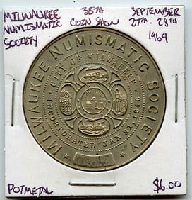 Vintage Scarce Rare Token / Medal Collector Opportunity!
