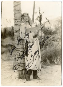 BARRY NORTON Argentinian Actor Signed Photograph 7" x 5"