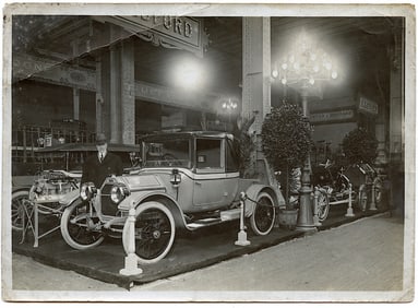 Antique Photo Car Exhibition Bedford Buick Paris, 1913 5" x 7"