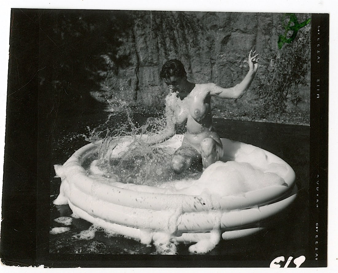 ANDRÉ DE DIENES Vintage Photo 1950s-1960s Nude Study: The provenance of this photo is from the archives of notable photographer André de Dienes.The dimensions are Approx. 2.75" x 2.75" (small variances can occur). This black and white gelatin photo was 