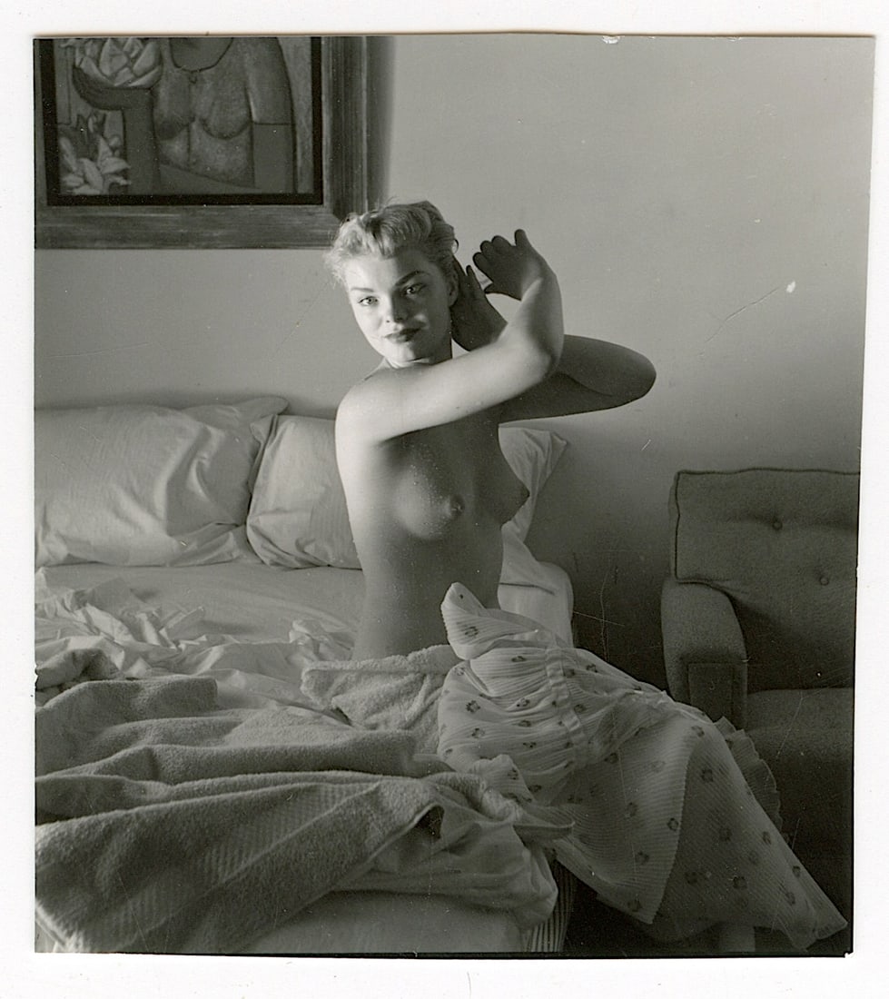ANDRÉ DE DIENES Vintage Photo 1950s-1960s Nude Study: The provenance of this photo is from the archives of notable photographer André de Dienes.The dimensions are Approx. 2.75" x 2.75" (small variances can occur). This black and white gelatin photo was 