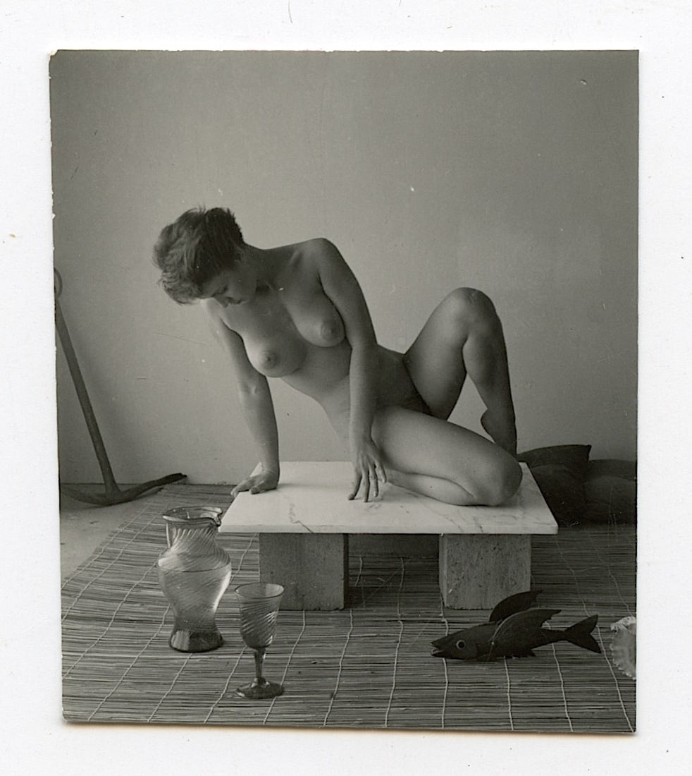 ANDRÉ DE DIENES Vintage Photo 1950s-1960s Nude Study: The provenance of this photo is from the archives of notable photographer André de Dienes.The dimensions are Approx. 2.75" x 2.75" (small variances can occur). This black and white gelatin photo was 