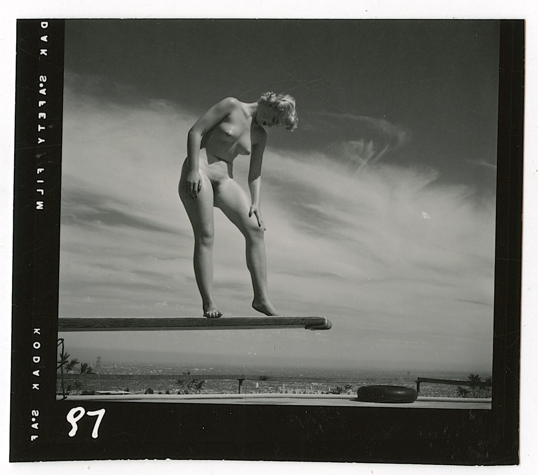 ANDRÉ DE DIENES Vintage Photo 1950s-1960s Nude Study: The provenance of this photo is from the archives of notable photographer André de Dienes.The dimensions are Approx. 2.75" x 2.75" (small variances can occur). This black and white gelatin photo was 